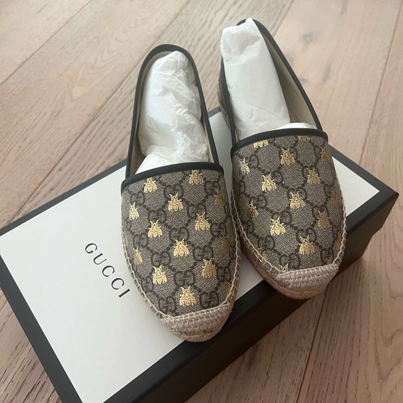 🐝SOLD🐝Gucci Bee Espadrilles 38.5 Brand New in Box - Picture 2 of 7